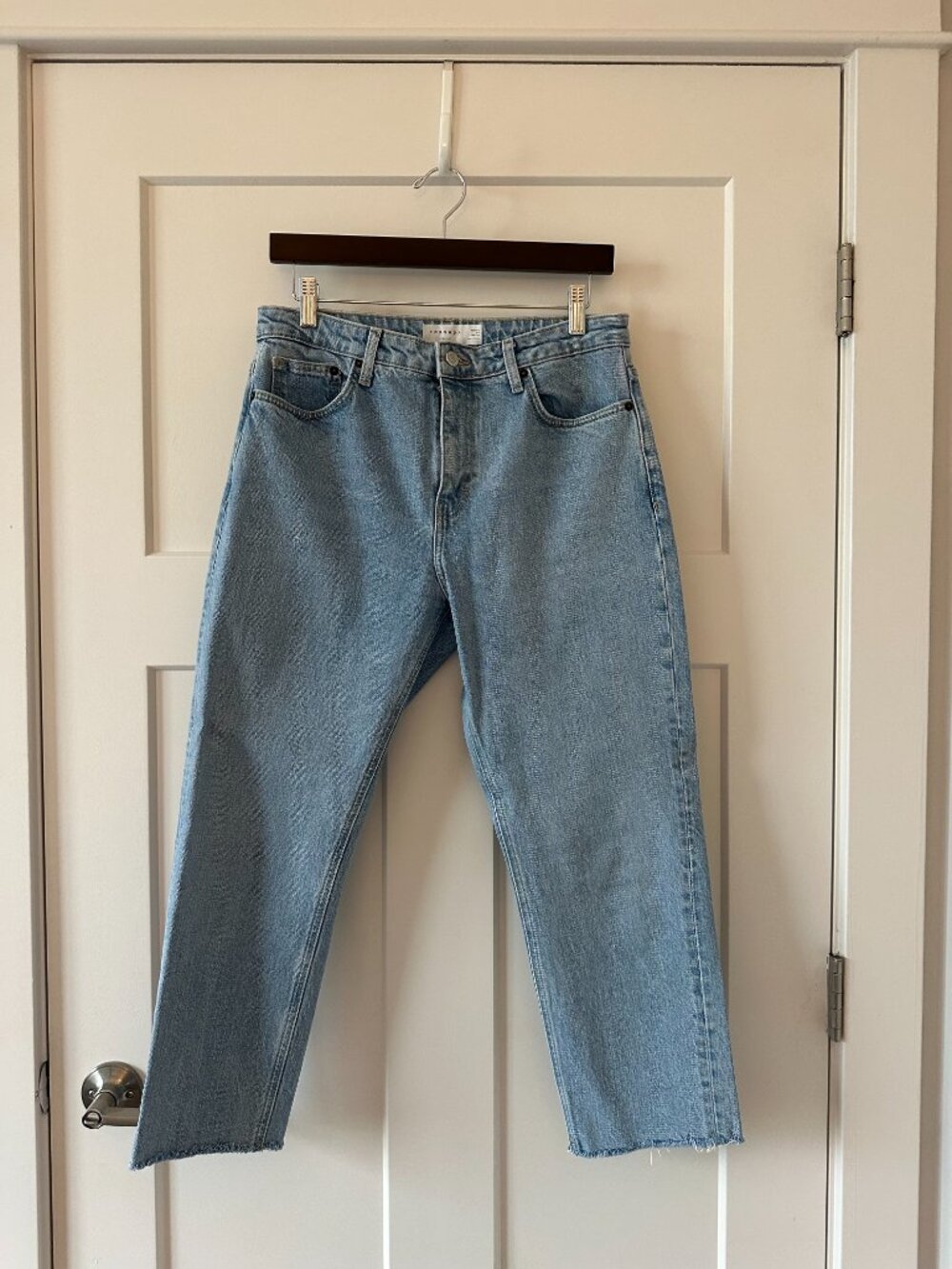 Topshop Cropped Straight Jeans Raw Hem Light Wash Size 30